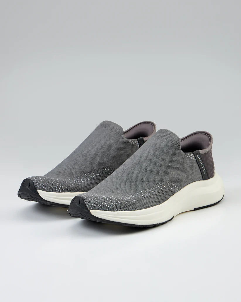Men Zero-Hands Performance Shoes with NITROLITE
